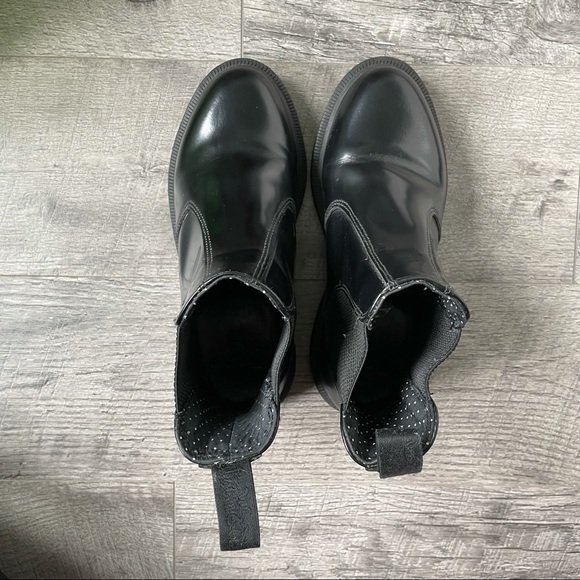 Dr martens women’s smooth leather Chelsea boots - Picture 2 of 8